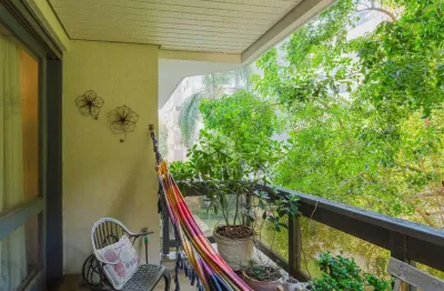 Apartamento 3 quartos, suíte e 2 vagas em bairro petrópolis