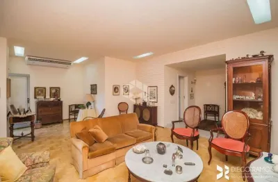Apartamento 03 quartos e 02 vagas no bairro moinhos de vento