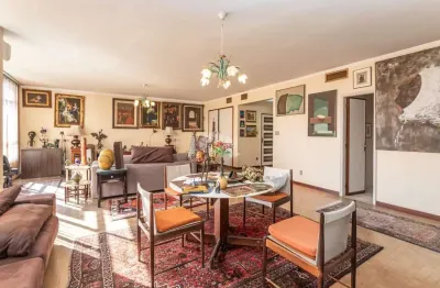 Apartamento em frente a santa casa de misericórdia de porto alegre com 4 quartos