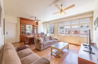 Apartamento com 3 quartos e 114m² à venda em moinhos de vento, porto alegre.