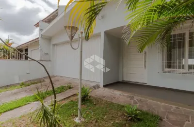 Casa com 3 quartos à venda na Rua Doutor Danilo Antônio Zaffari, 31, Sarandi, Porto Alegre