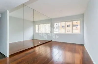Apartamento com 2 quartos e 1 vaga de garagem à venda no centro histórico