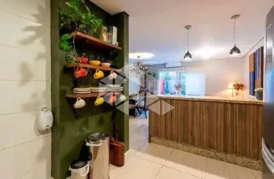 Casa em condomínio no bairro tristeza, próximo a av. wenceslau escobar
