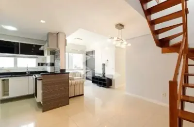 Cobertura com 3 dormitórios, sendo uma suíte, 2 vagas garagem no bairro cristal 100% mobiliado