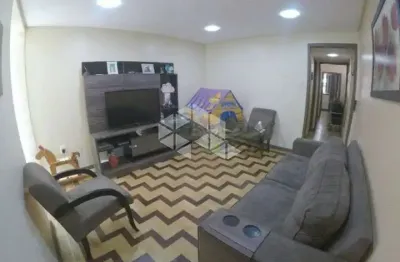 Apartamento com 2 quartos e 1 banheiro à venda, 67 m²