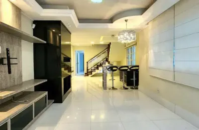 Casa com 3 quartos à venda na Rua Manauê, 146, Vila Assunção, Porto Alegre