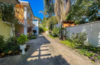 Casa em condomínio, 3 dormitórios, no bairro tristeza, porto alegre.