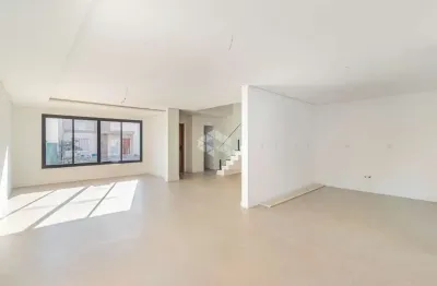 Casa nova com 3 dormitórios / suítes em condomínio fechado