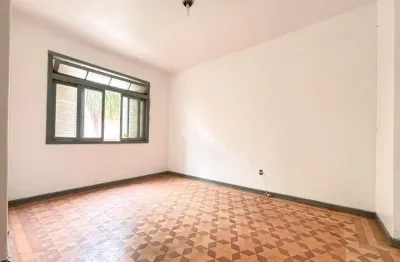 Apartamento, 3 quartos, no centro histórico de porto alegre.