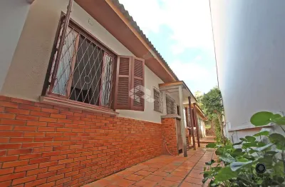 Casa no bairro teresópolis em porto alegre com 3 dormitórios e vaga