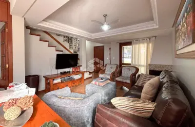 Casa em condomínio no bairro tristeza, 3 quartos/suíte, 2 vagas com vista para o guaíba