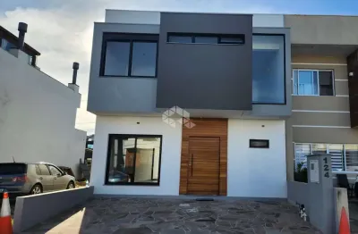 Casa em condomínio nova com 3 dormitórios, no bairro aberta dos morros, em porto alegre.