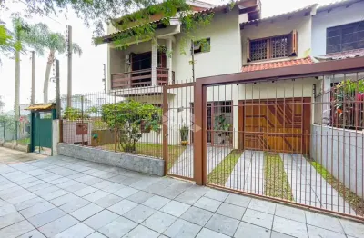 Sobrado 3d, 3 suítes, piscina, vista panorâmica, 2 vagas.