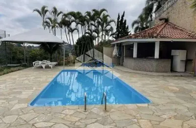 Vendo linda chácara com 4.000 m2 piscina 5 dormitórios sendo 1 suíte mairinque são roque sp