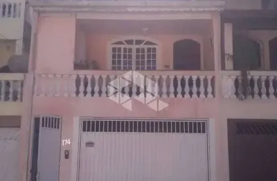 Vendo casa de 300 m2 3 dormitórios sendo 1 suíte 3 banheiros garagem parque monte alegre taboão da serra  sp