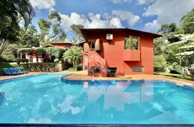 Vendo casa em condomínio 1.325,00m² 3 suítes 10 vagas villa vianna cotia - sp