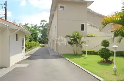 Casa em condomínio fechado região do butantã - 3 dorms., 1 suíte, 4 vagas cobertas