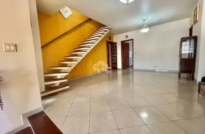 Vendo apartamento cobertura 440,50m² 4 dormitórios 2 suítes 4 vagas gonzaga santos - sp