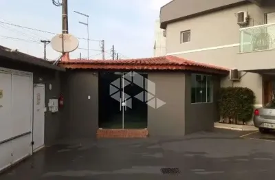 Vendo casa sobrado 73m² 2 dormitórios 2 vagas tude bastos praia grande - sp