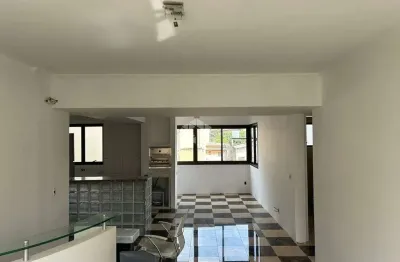 Apartamento 3 dormitorios suite desocupado com terraço amplo, 2 garagens.