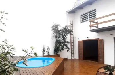 Casa com 3 quartos à venda na Rua Maestro Mendanha, 25, Santana, Porto Alegre