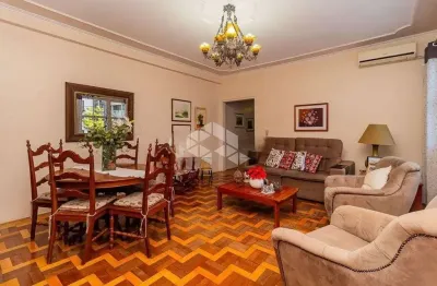 Apartamento 3 dormitórios, frente com 2 sacadas vista para redençao eterna.