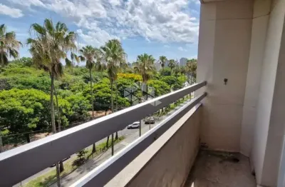 Apartamento de 3 dormitórios na osvaldo aranha, elevador, ensolarado