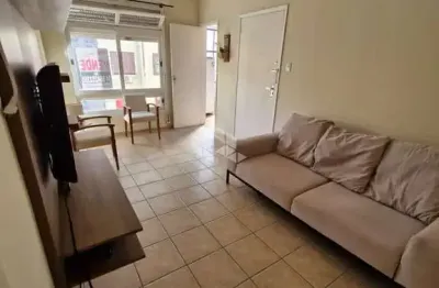 Ap na duque de caxias com dependência e banheiro auxiliar