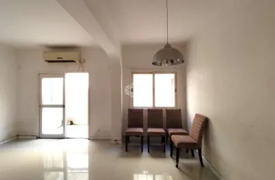 Apartamento com 3 quartos à venda na Rua Santo Antônio, 876, Bom Fim, Porto Alegre