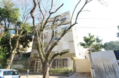 Apartamento 2 dormitorios desocupado,elevador,gas central,garagem.