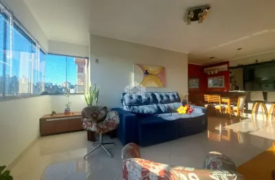 Apartamento de 3 dormitórios, suíte, elevador e vaga dupla no jardim botânico.