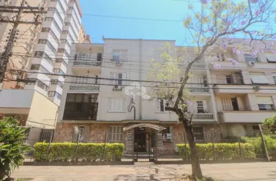 Apartamento 3 dormitórios frente suite terreo com patio p/por churraqueira, vaga .