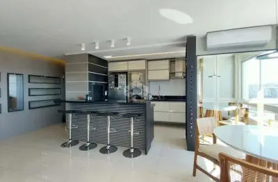 Apartamento semimobiliado sendo 1 suíte, transformado em 2 e de fácil reversão, 2 vagas de estacionamento, próximo da puc.