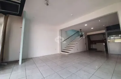 Casa comercial à venda na Avenida Protásio Alves, 3094, Petrópolis, Porto Alegre