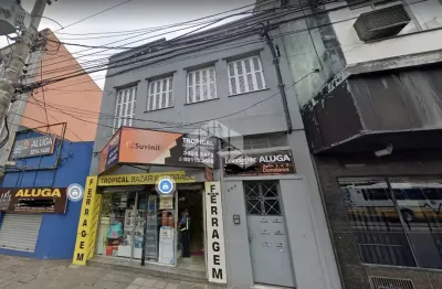 Crédito real petrópolis vende! prédio residencial e comercial com 06 apartamentos, todos locados e 01 loja comercial no térreo locada.