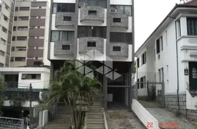 Baixou de valo!!!!!sala comercial  em ótima localização, com 01 vaga na ramiro barcelos, ao lado hmv e