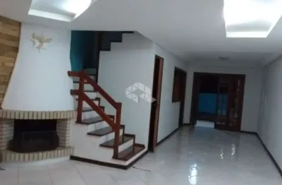 Casa com 3 quartos à venda na Rua Carlos Nobre, 179, Aberta dos Morros, Porto Alegre