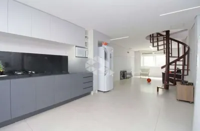 Cobertura 3 dormitórios, 1 suíte, 1 vaga, rio branco, porto alegre.