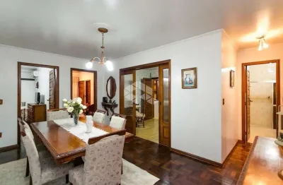 Casa 3 dormitórios, suíte, 291m² privativos, vila ipiranga, porto alegre