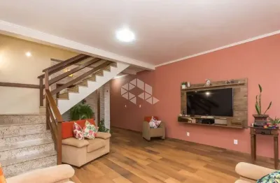 Casa, 3 dormitórios, suíte, pátio, jardim itú sabará, porto alegre