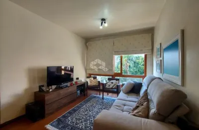 Apartamento de 3 quartos com suíte em localização privilegiada de porto alegre.