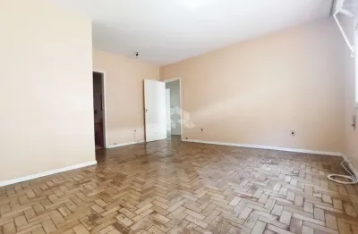Apartamento de 03 dormitórios no bairro independência