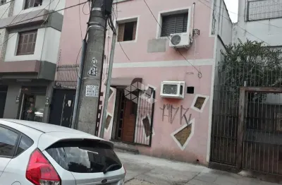Casa em condomínio fechado com 3 quartos à venda na Rua Lobo da Costa, 296, Azenha, Porto Alegre