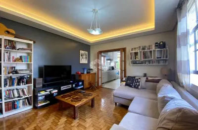 Apartamento à venda com 2 quartos 81 m² no bairro menino deus em porto alegre.