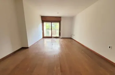 Imóvel de grande potencial!!!!  baixou o valor!!excelente apartamento de 3 dormitórios, 2 vagas no menino deus.