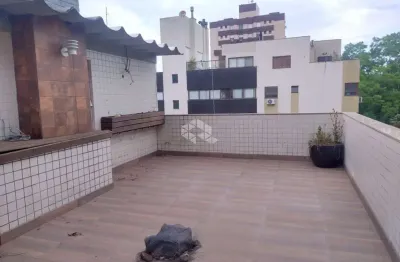 Cobertura com2 dormitórios com 1 vaga coberta e escriturada