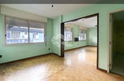 Apartamento amplo av. independência com 4 quartos e vaga escriturada.