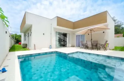 Casa 03 suites, 02 vagas, no condomínio chácara das nascentes