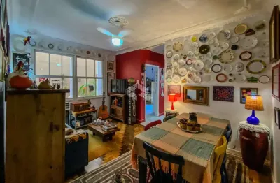 Apartamento 2 dormitórios, dependência completa, 70 m², bairro moinhos de vento porto alegre