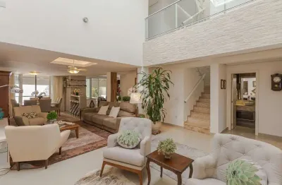 Casa 3 dormitórios, 3 suítes, 3 vagas, ipanema, porto alegre.